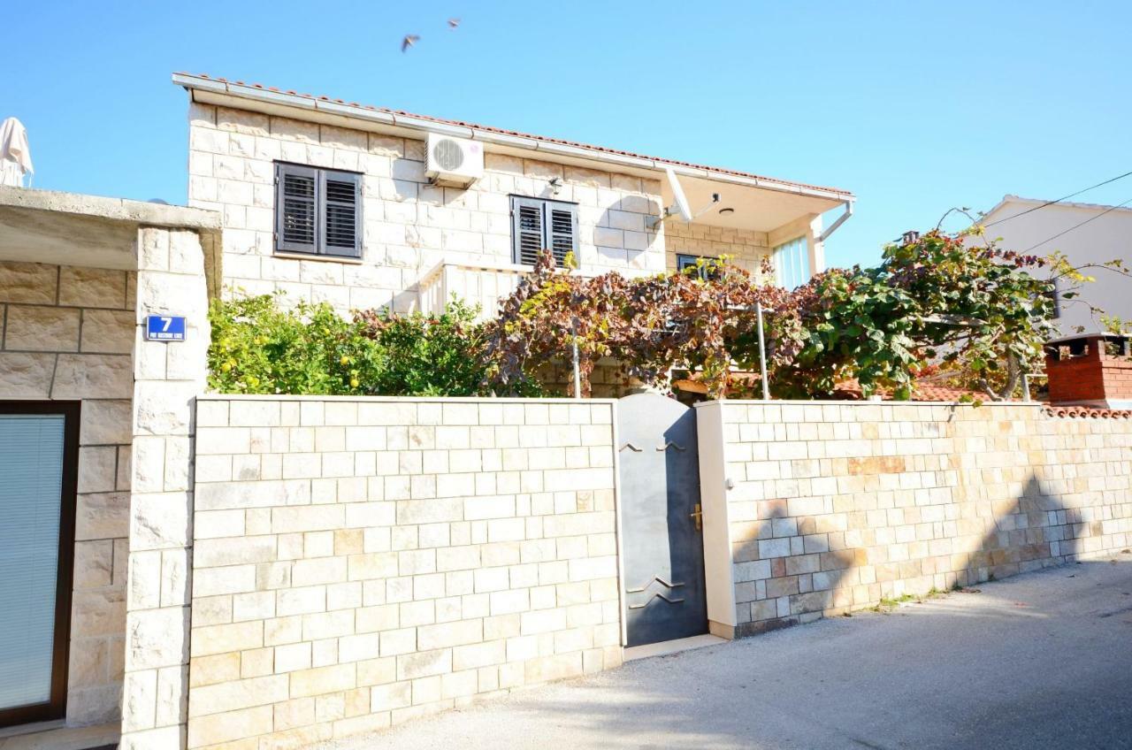 Apartment Jerka Supetar Ngoại thất bức ảnh