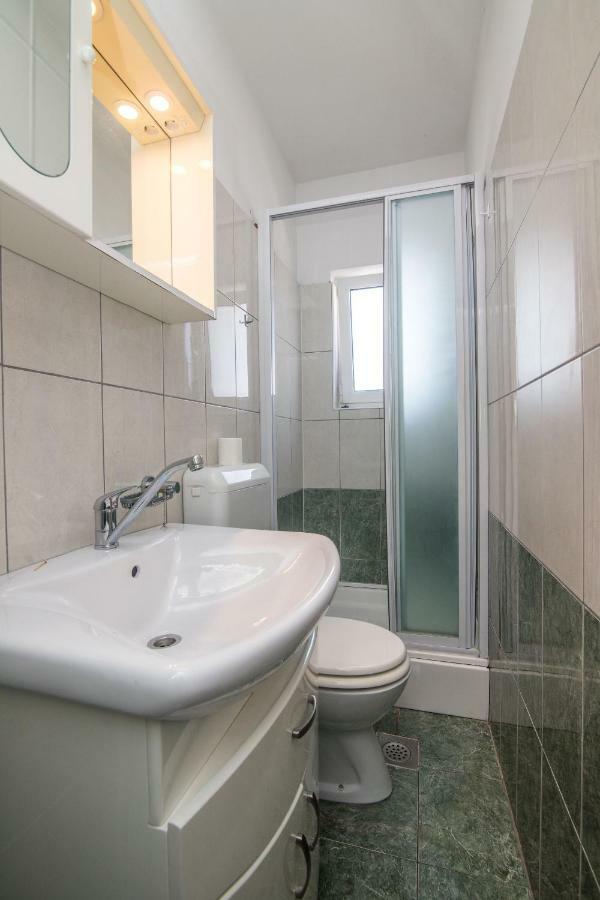 Apartment Jerka Supetar Ngoại thất bức ảnh